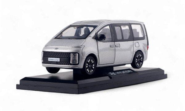 Hyundai Modellauto, STARIA shimmering silver 1:38